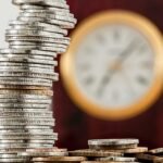 How to Start a Profitable Finance Blog in 2025